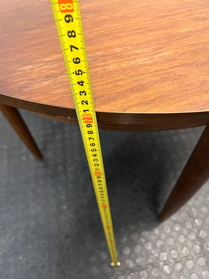 Round Extendable Wooden Dining Table – height measurement