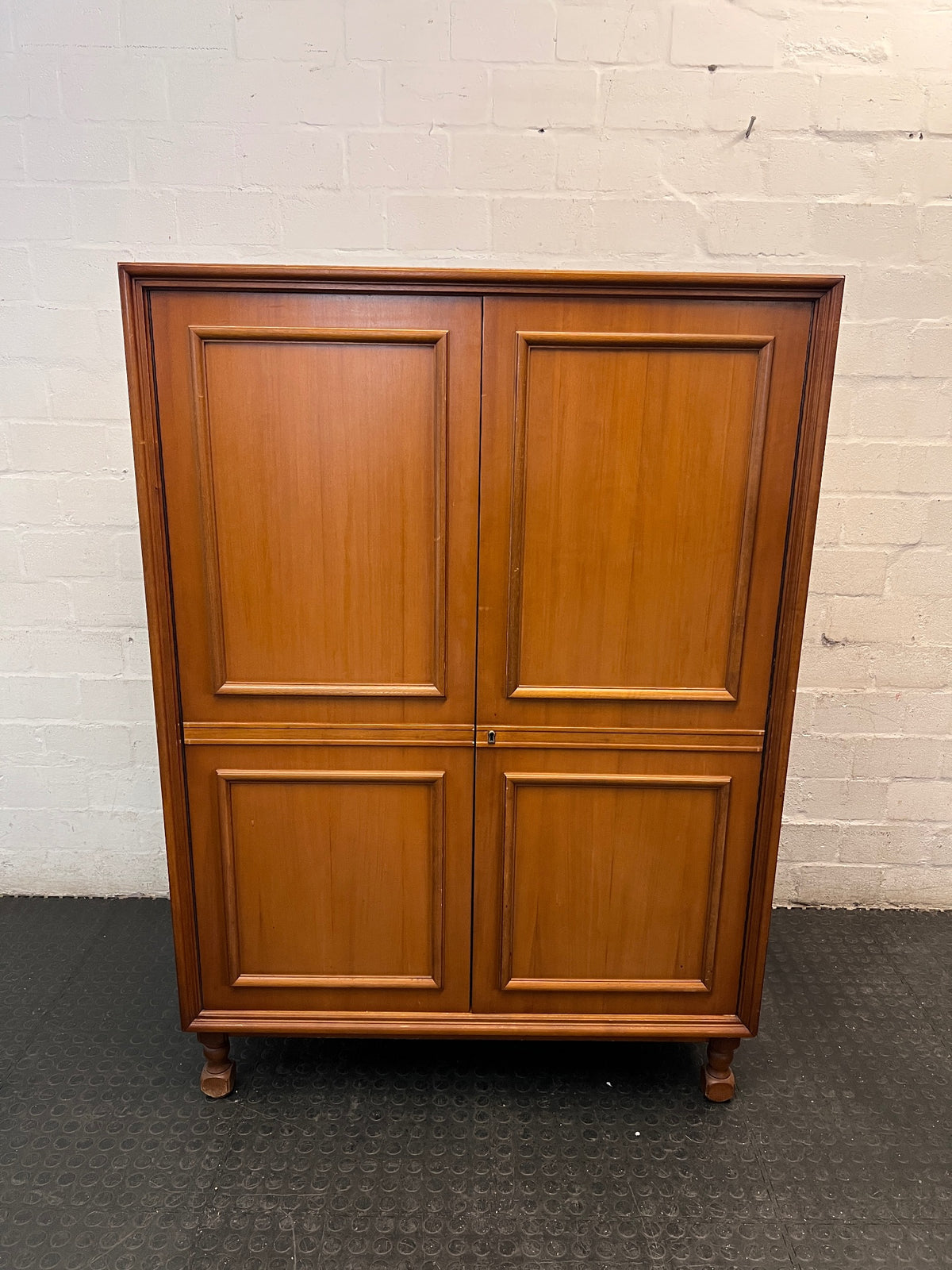 Classic Wooden Two-Door Panelled Cupboard — Two Broken Legs – main front view