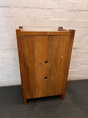 Mid-Sized Wooden Bookshelf with Lower Cupboard – back view