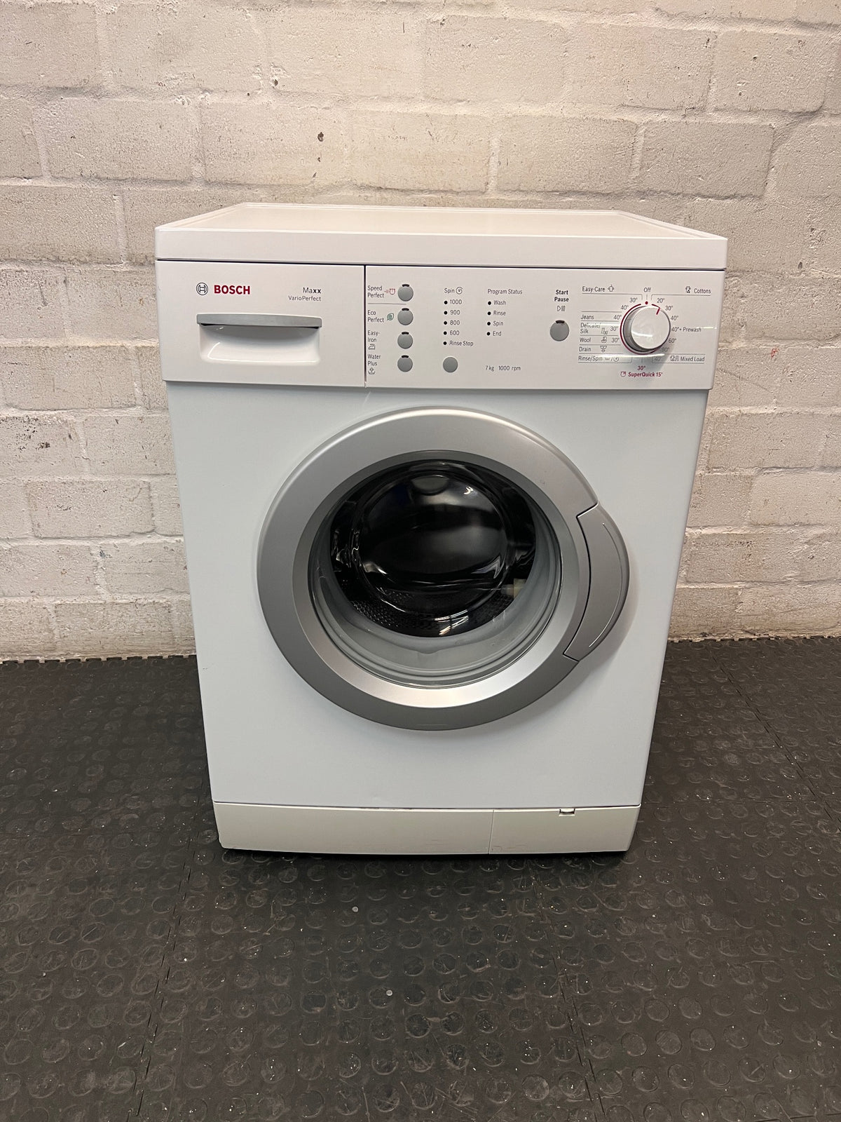 Bosch Maxx VarioPerfect Front Loader Washing Machine — Good Working Order – main front view