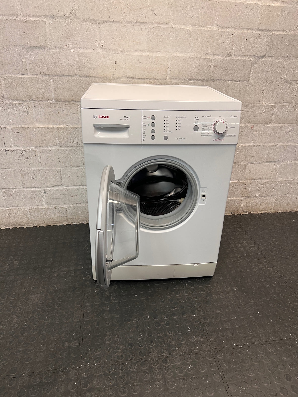 Bosch Maxx VarioPerfect Front Loader Washing Machine — Good Working Order – side view