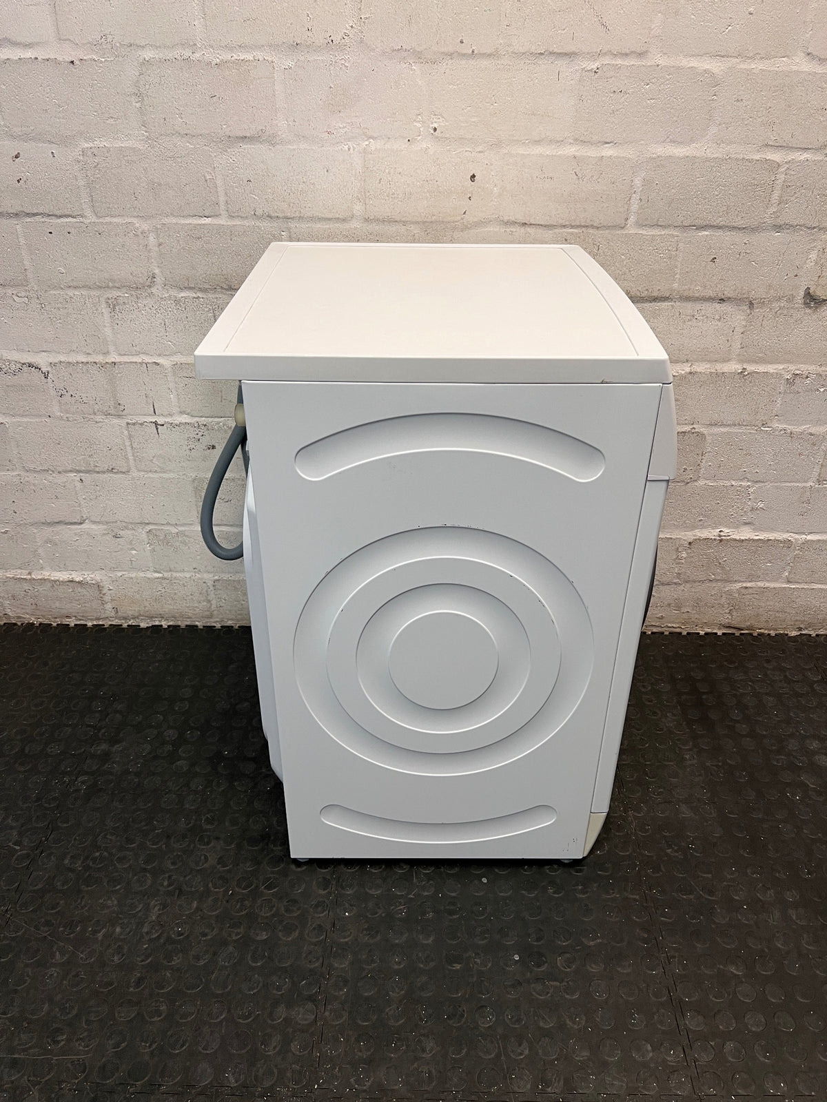 Bosch Maxx VarioPerfect Front Loader Washing Machine — Good Working Order – top view
