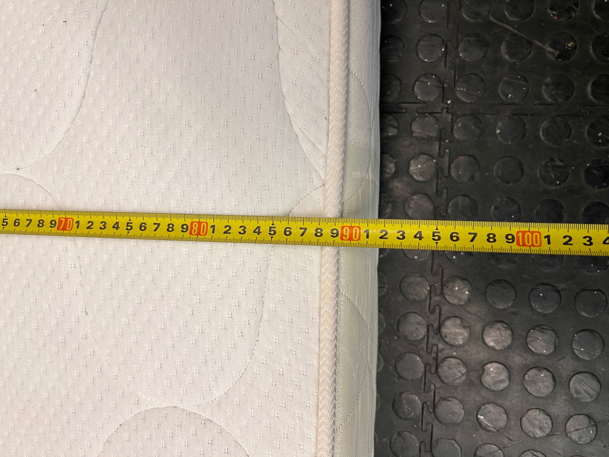 Dunlopillo Driftaway Single Mattress — Used Condition – depth measurement