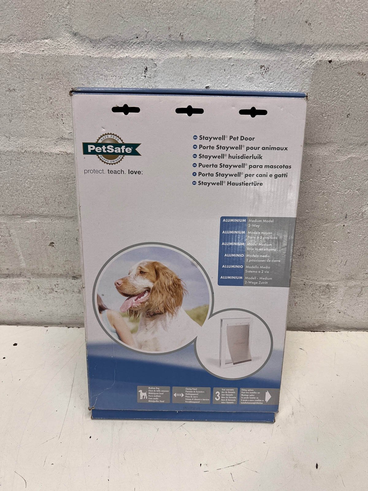 PetSafe Dog Flap with Closing Panel — Good Working Order – top view