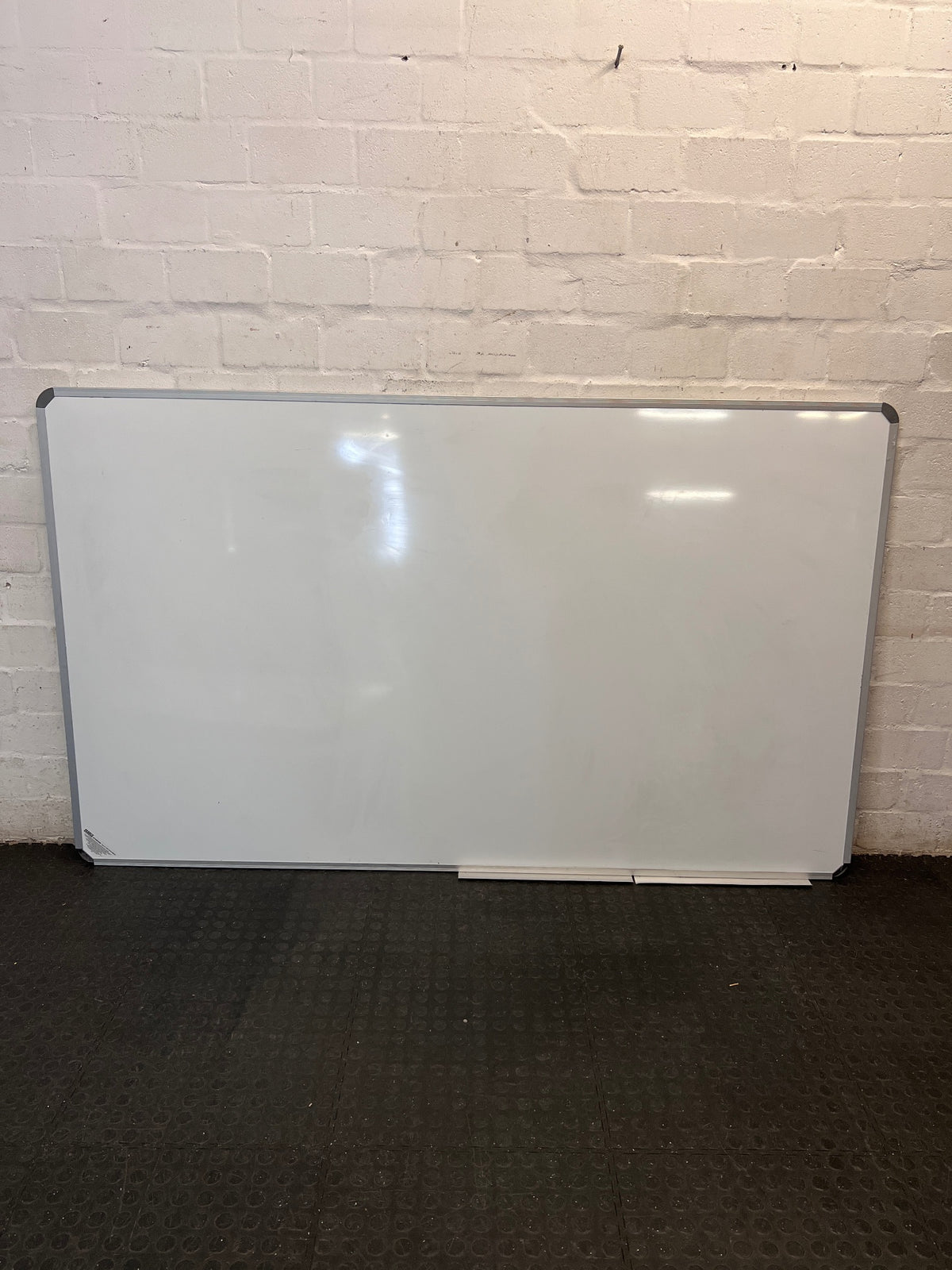 Large Aluminium Frame Wall-Mounted Whiteboard — Good Working Order – main front view