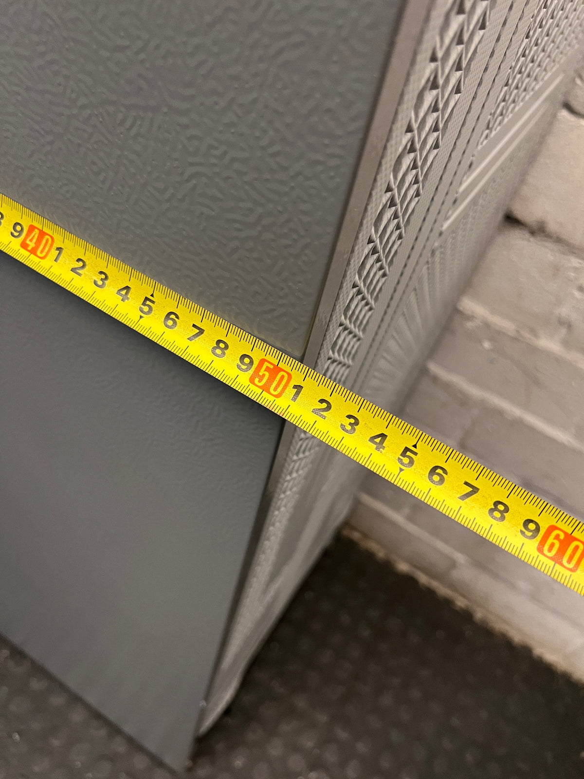 Silver Midea Fridge with Top Freezer — Good Working Order – width measurement