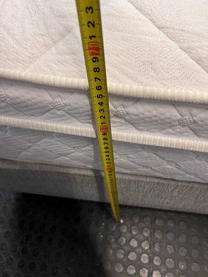 Padley Pocket Plush Queen Extra Length Base Set — Fair Used Condition with Visible Surface Wear – height measurement