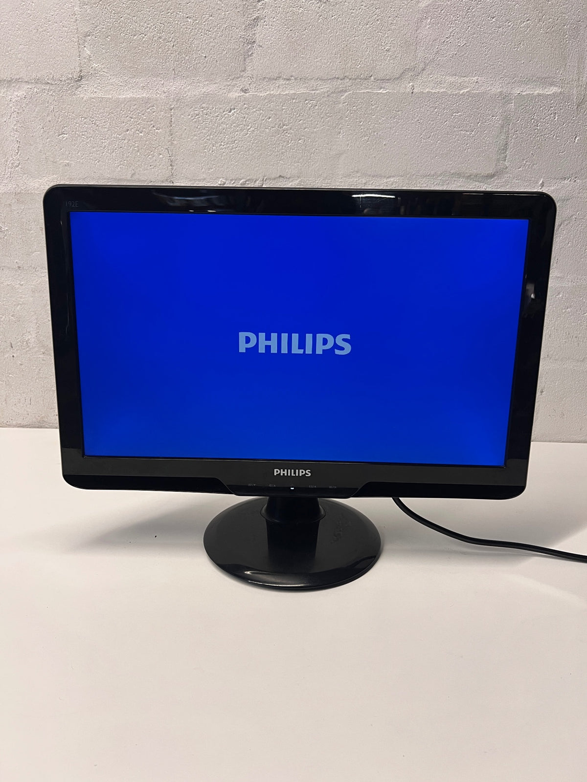Philips 192E Widescreen Computer Monitor — Good Working Order – main front view