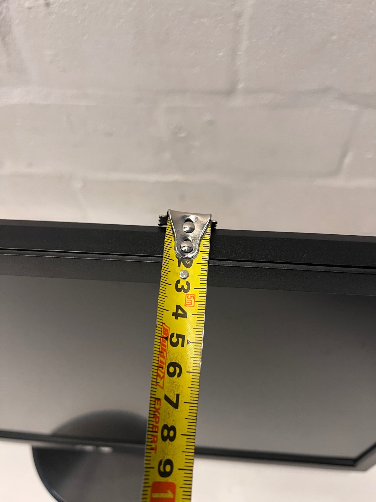 Asus Widescreen Computer Monitor with Circular Stand — Good Working Order – depth measurement