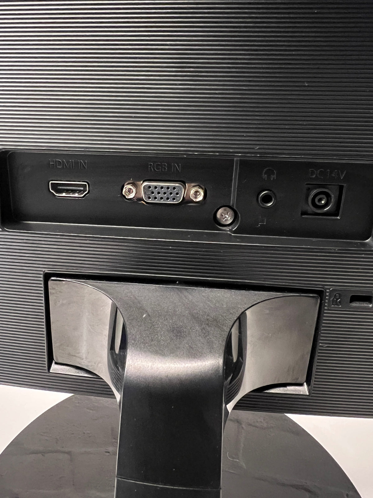 Samsung Curved Computer Monitor with Circular Stand — No Power Adapter Included – back view