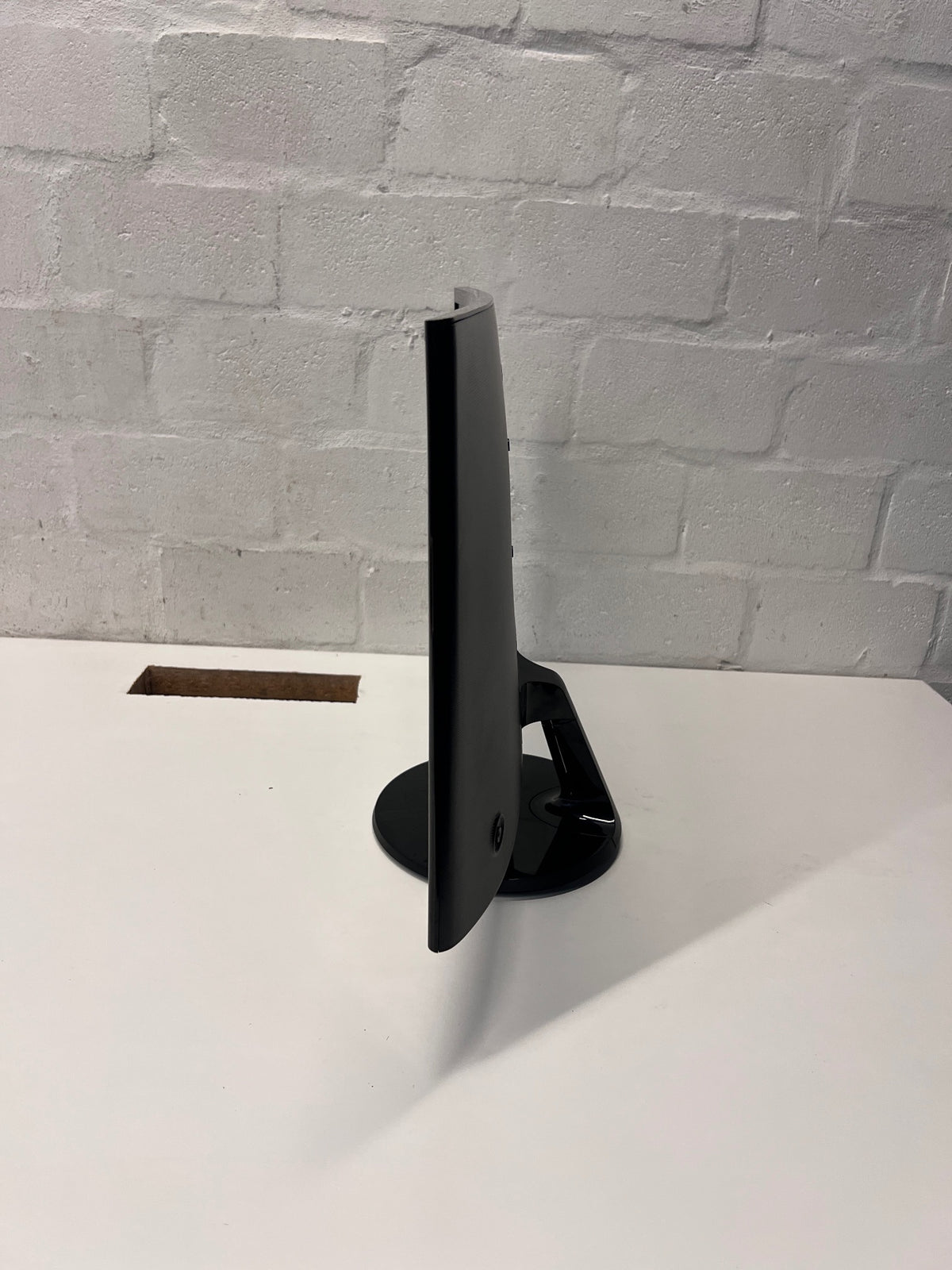 Samsung Curved Computer Monitor with Circular Stand — No Power Adapter Included – side view