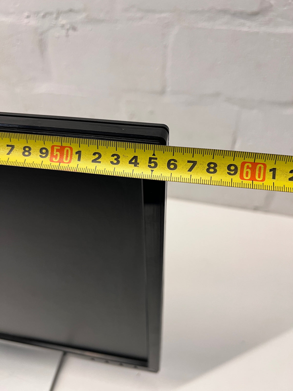 Dell Computer Monitor with Silver Base — Good Working Order – width measurement