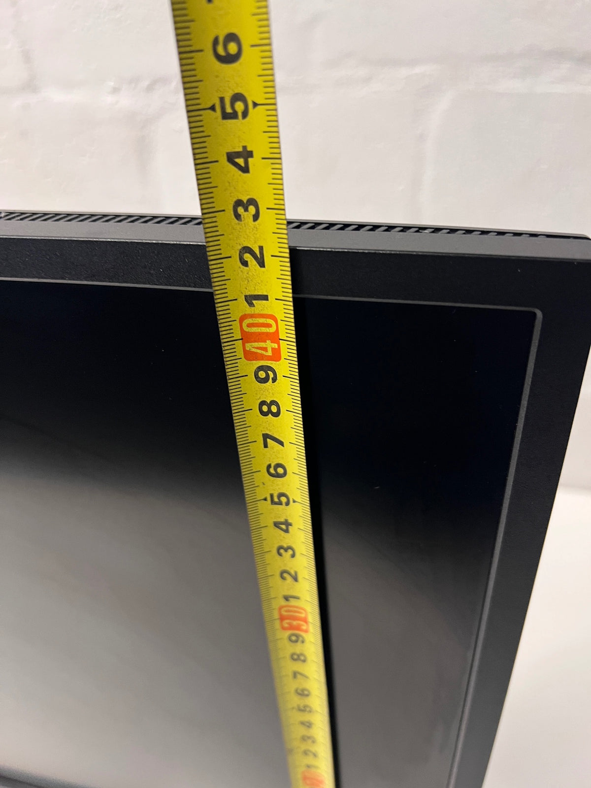 Dell Widescreen Computer Monitor with Stand — Good Working Order – height measurement