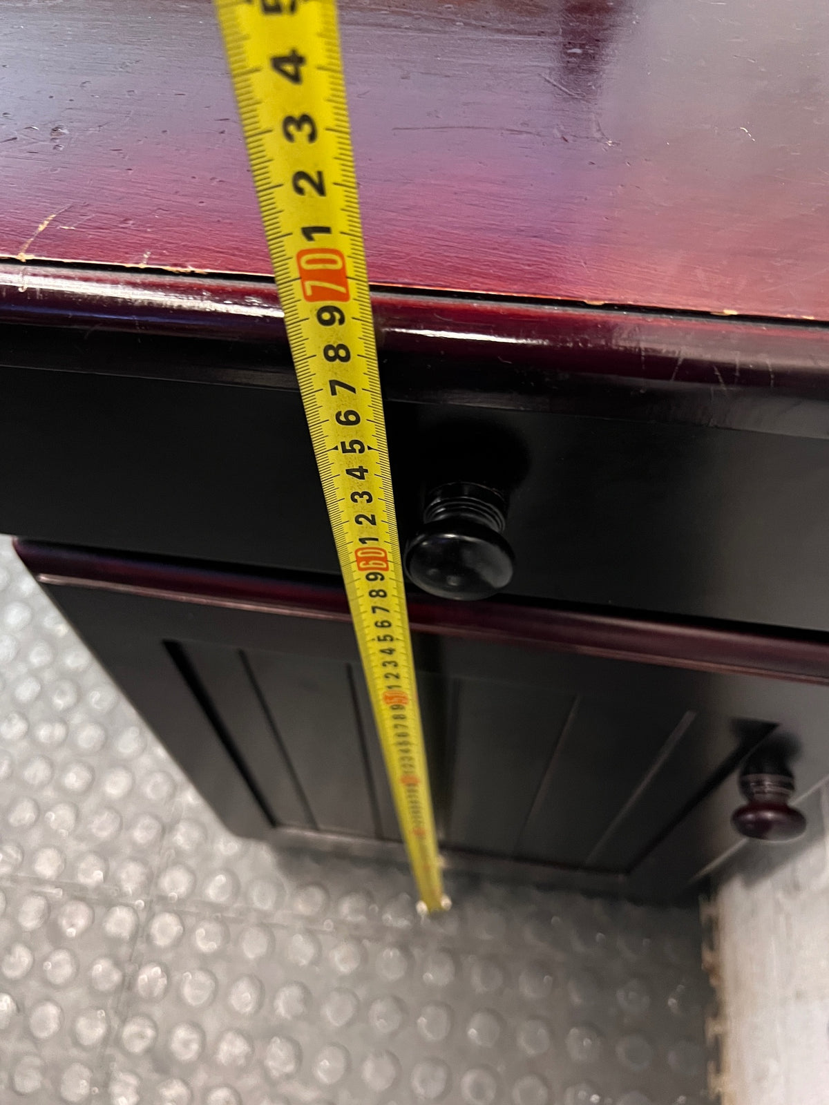 Dark Wood Bedside Table with Slatted Cupboard — Well-Maintained Condition – height measurement