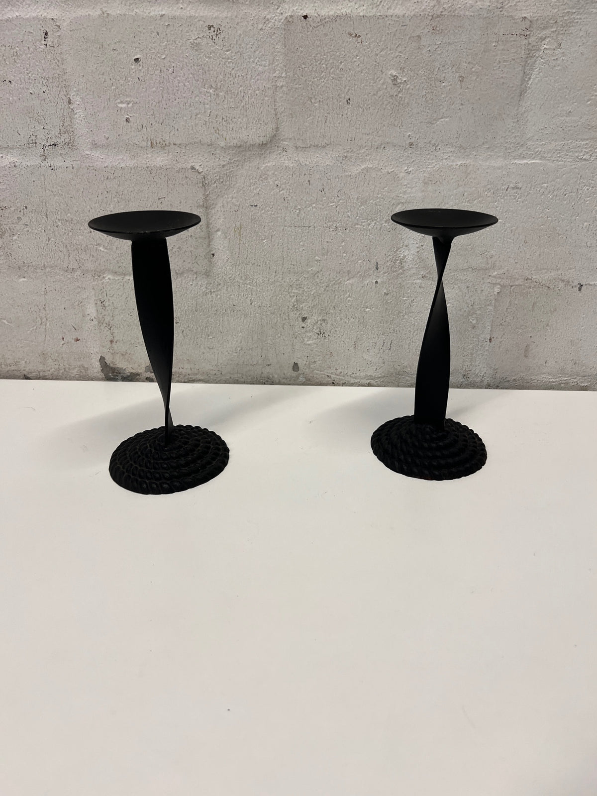 Twisted Stem Black Metal Candle Holder – condition detail