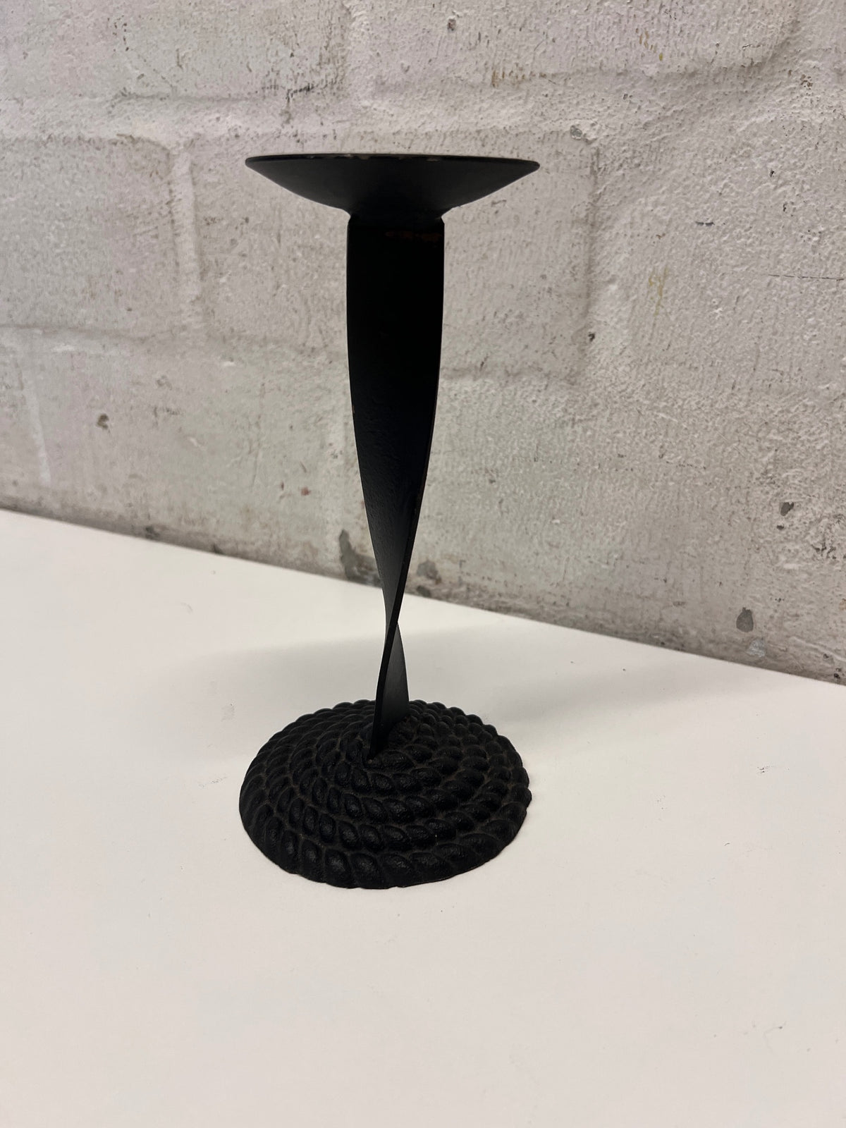 Twisted Stem Black Metal Candle Holder – main front view