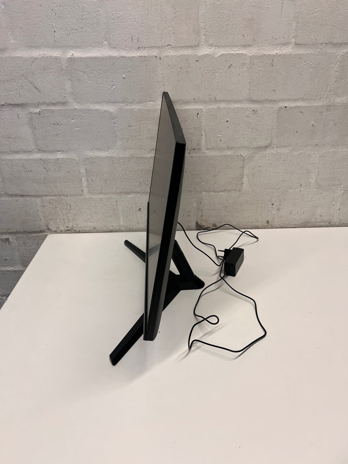 Acer ET241Y 23.8-inch 100Hz Computer Monitor — Good Working Order – condition detail