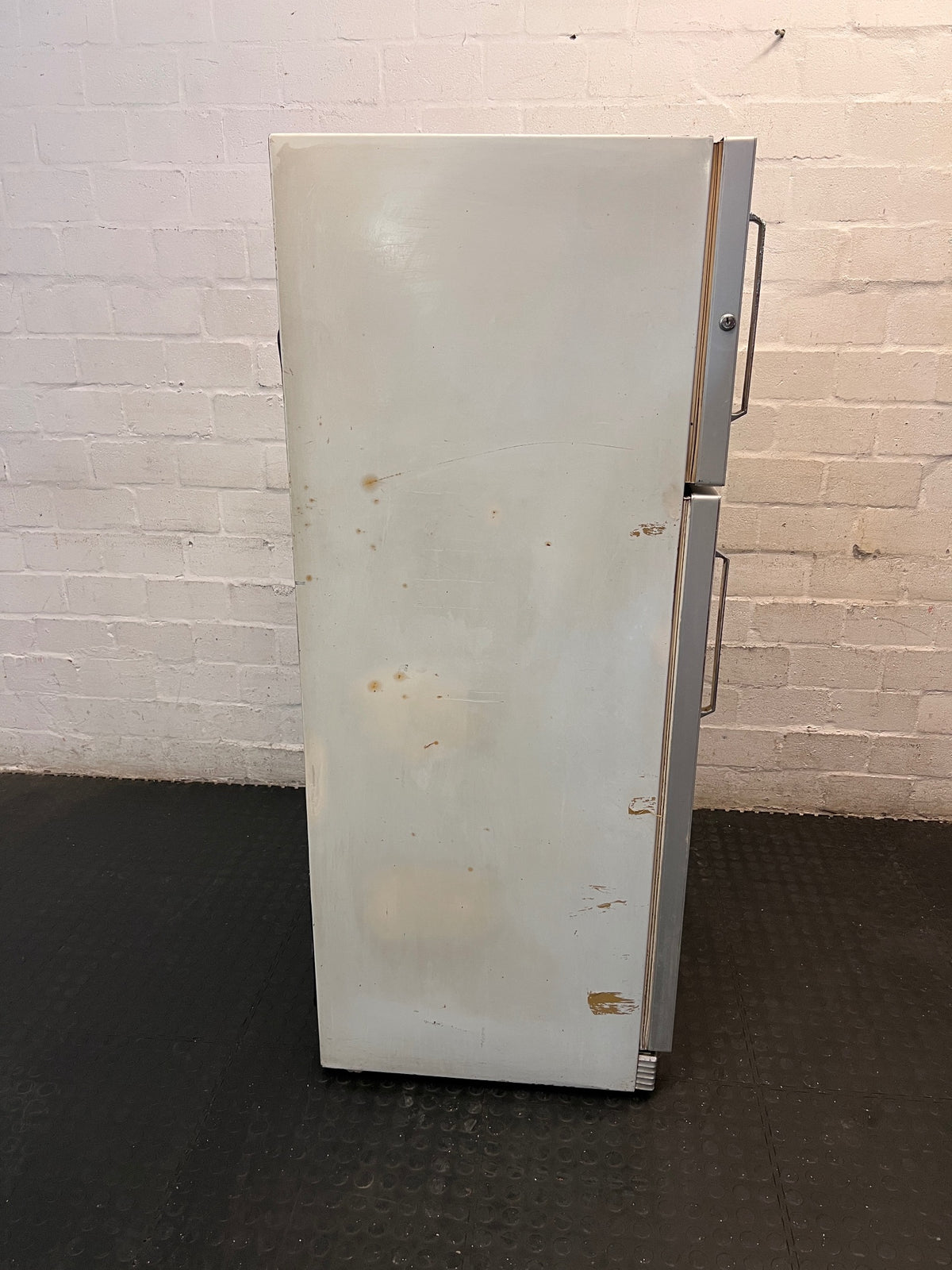 Imperial Retro Beige Mottled Fridge Freezer — Working with Loud Compressor Noise – top view
