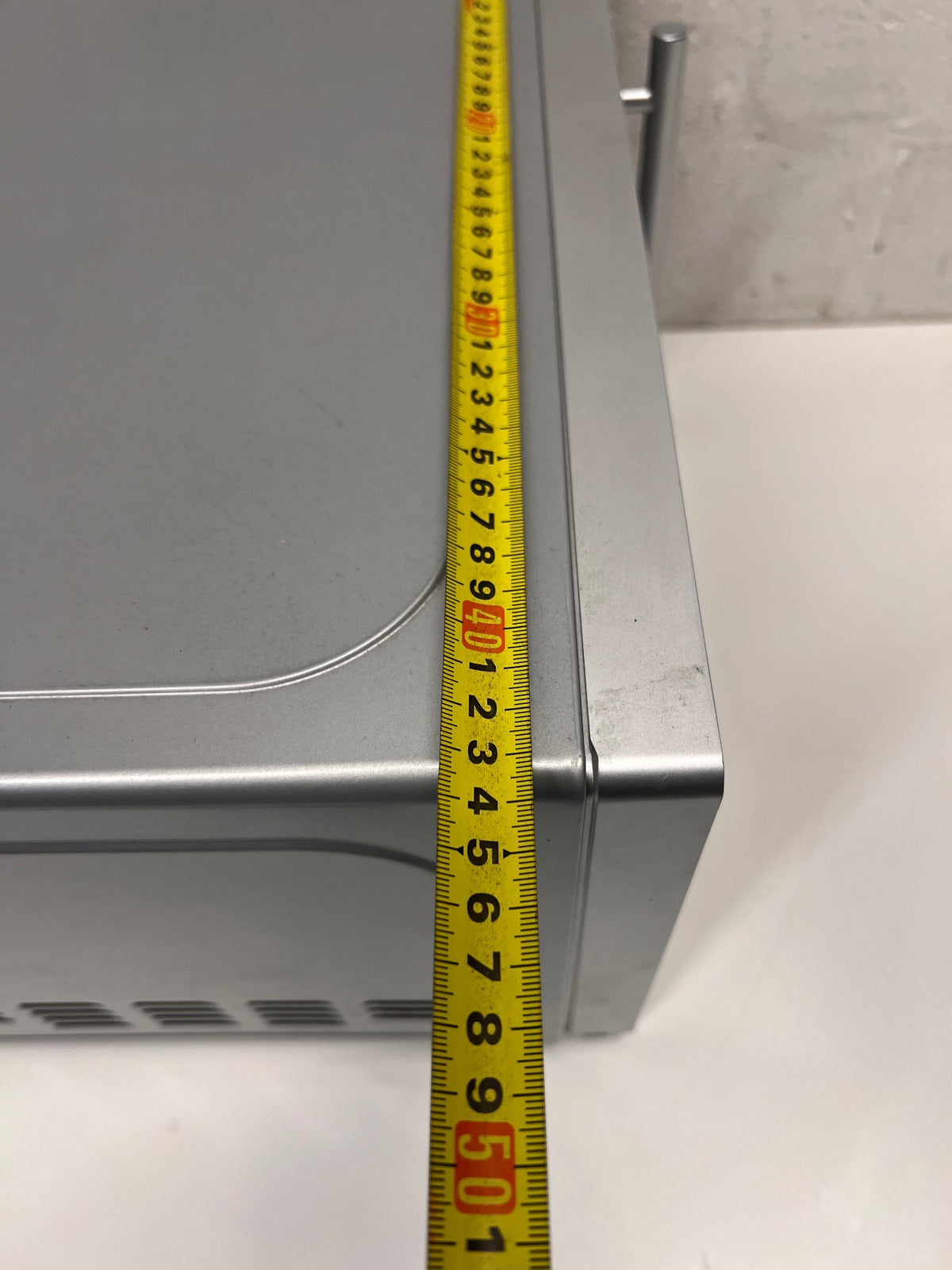 Russell Hobbs Silver Mirror Finish Microwave — Good Working Order – width measurement