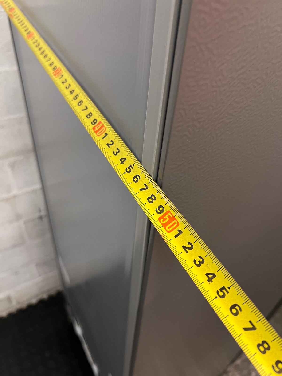 Hisense Silver Top-Mount Fridge-Freezer — Good Working Order – depth measurement