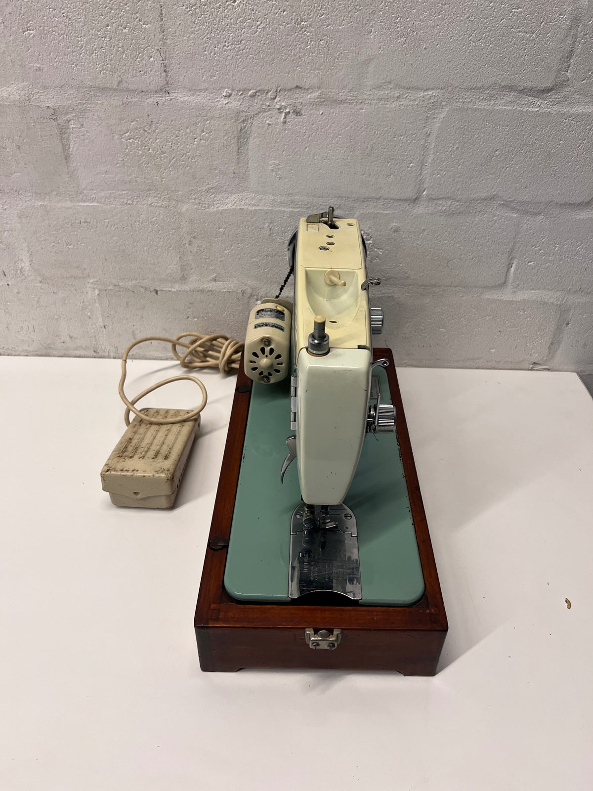 Vintage Janome 366 Sewing Machine with Wood Base — Good Working Order – back view