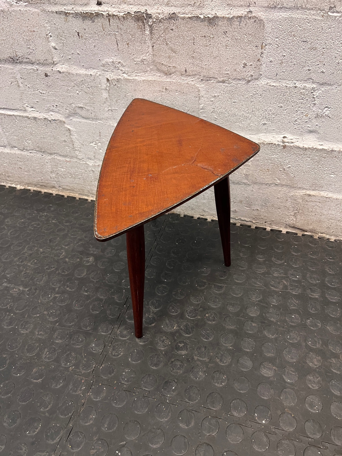 Triangular Wooden Side Table with Tapered Legs – side view