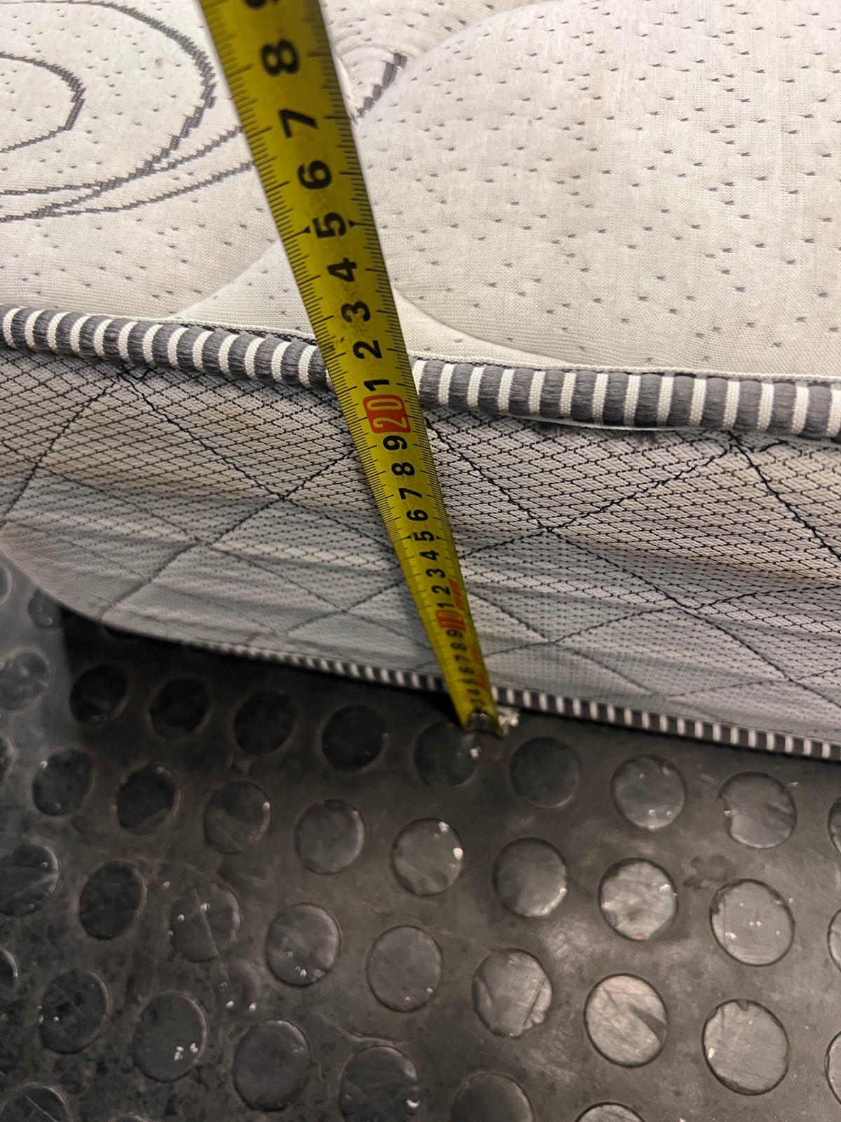 Rest Assured Matrix Vito Double Mattress — Fair Used Condition – height measurement