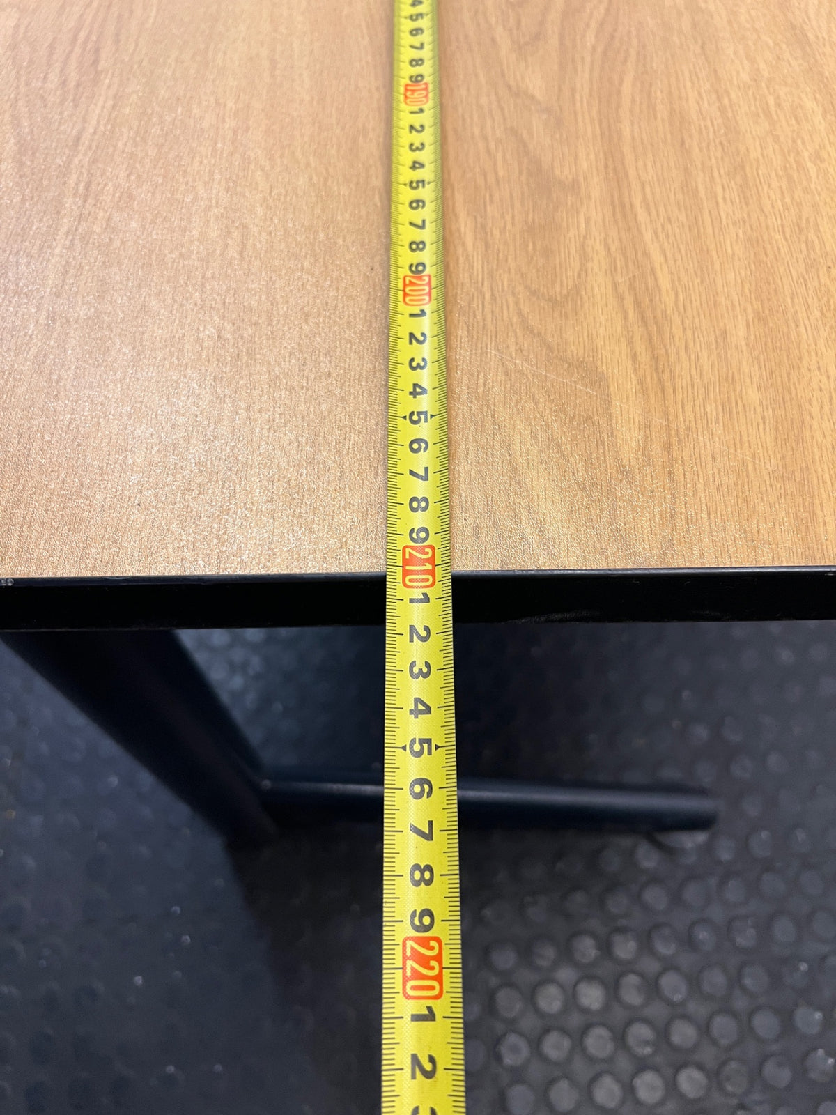 L-Shaped Office Desk in Light Oak Finish – width measurement