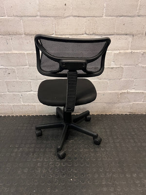 Black Mesh Back Swivel Office Chair – back view