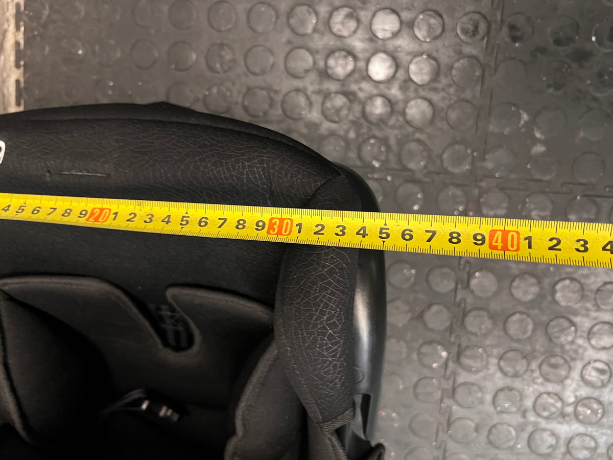 Bounce Infant Car Seat with Carry Handle — Clean and Tested – depth measurement