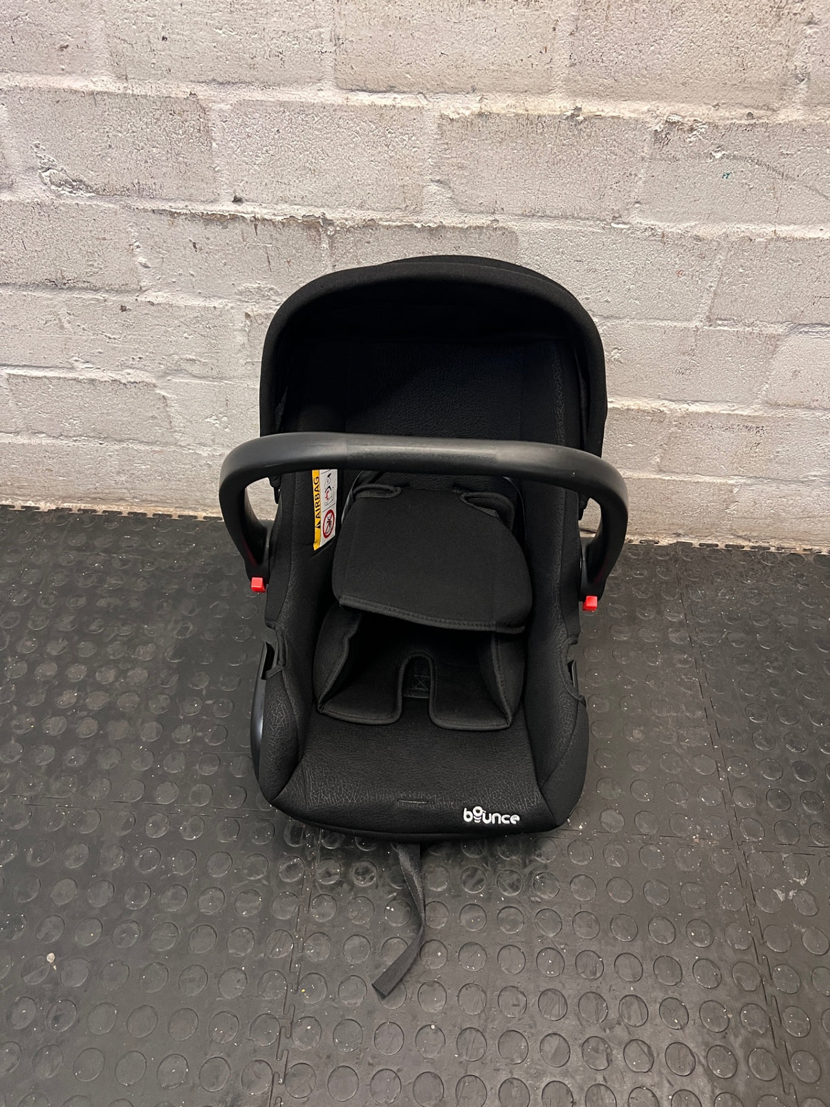 Bounce Infant Car Seat with Carry Handle — Clean and Tested – main front view