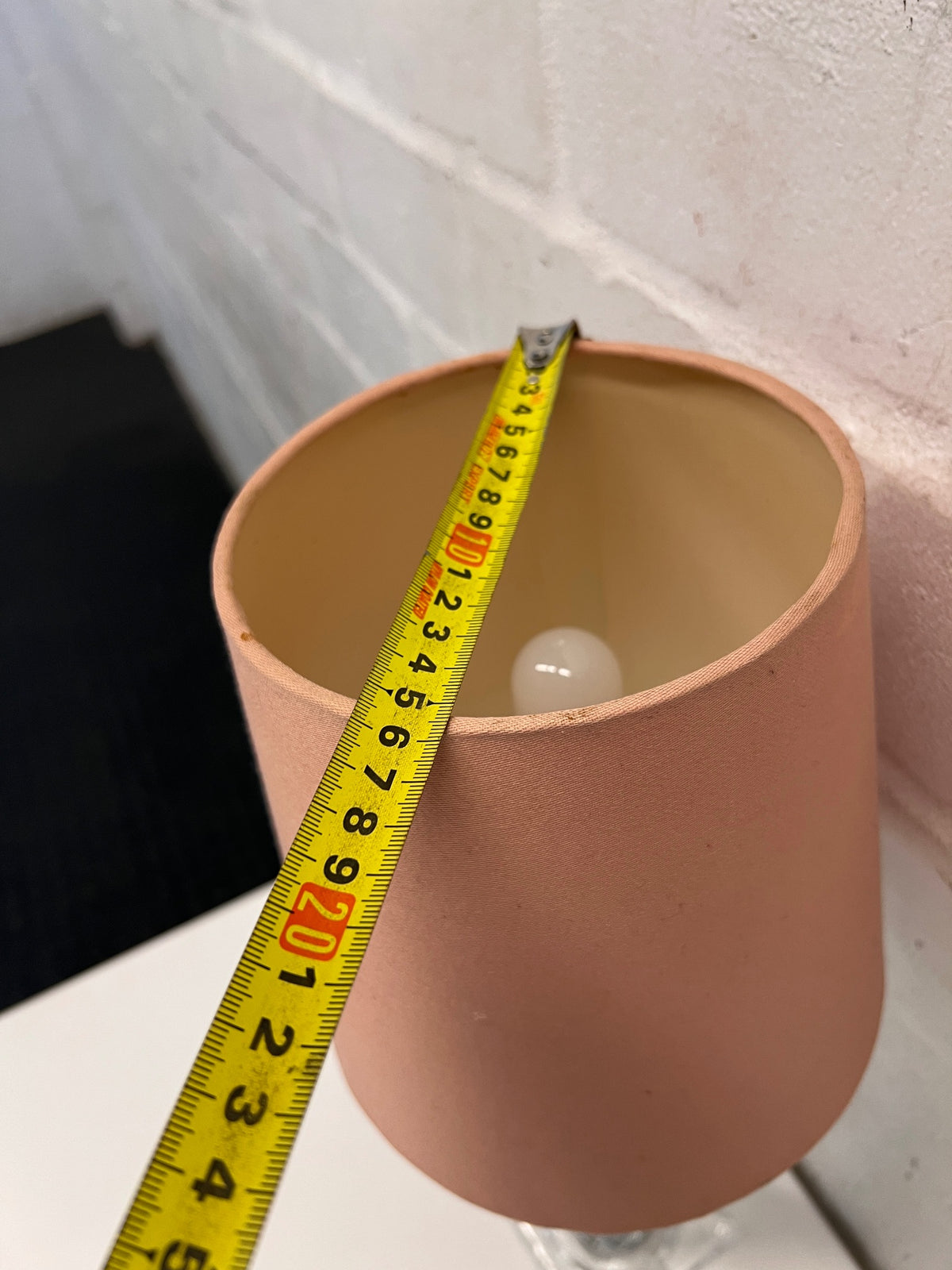 Tapered Acrylic Pedestal Table Lamp with Rust Shade – width measurement