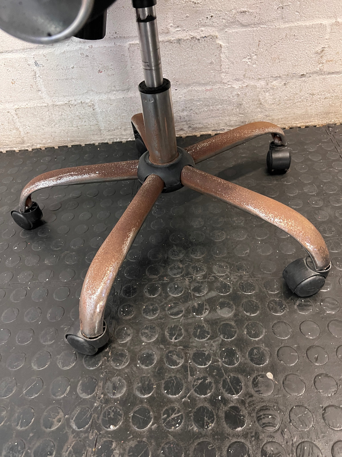 Ergonomic High Back Mesh Office Chair – top view