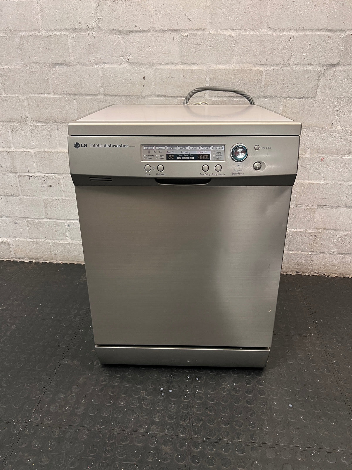 Silver LG Intello Freestanding Dishwasher — Non-Functional with Error Sound – main front view