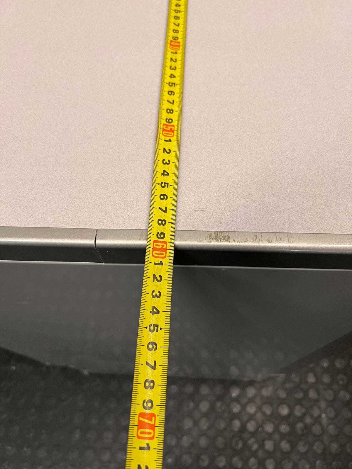 Silver LG Intello Freestanding Dishwasher — Non-Functional with Error Sound – width measurement