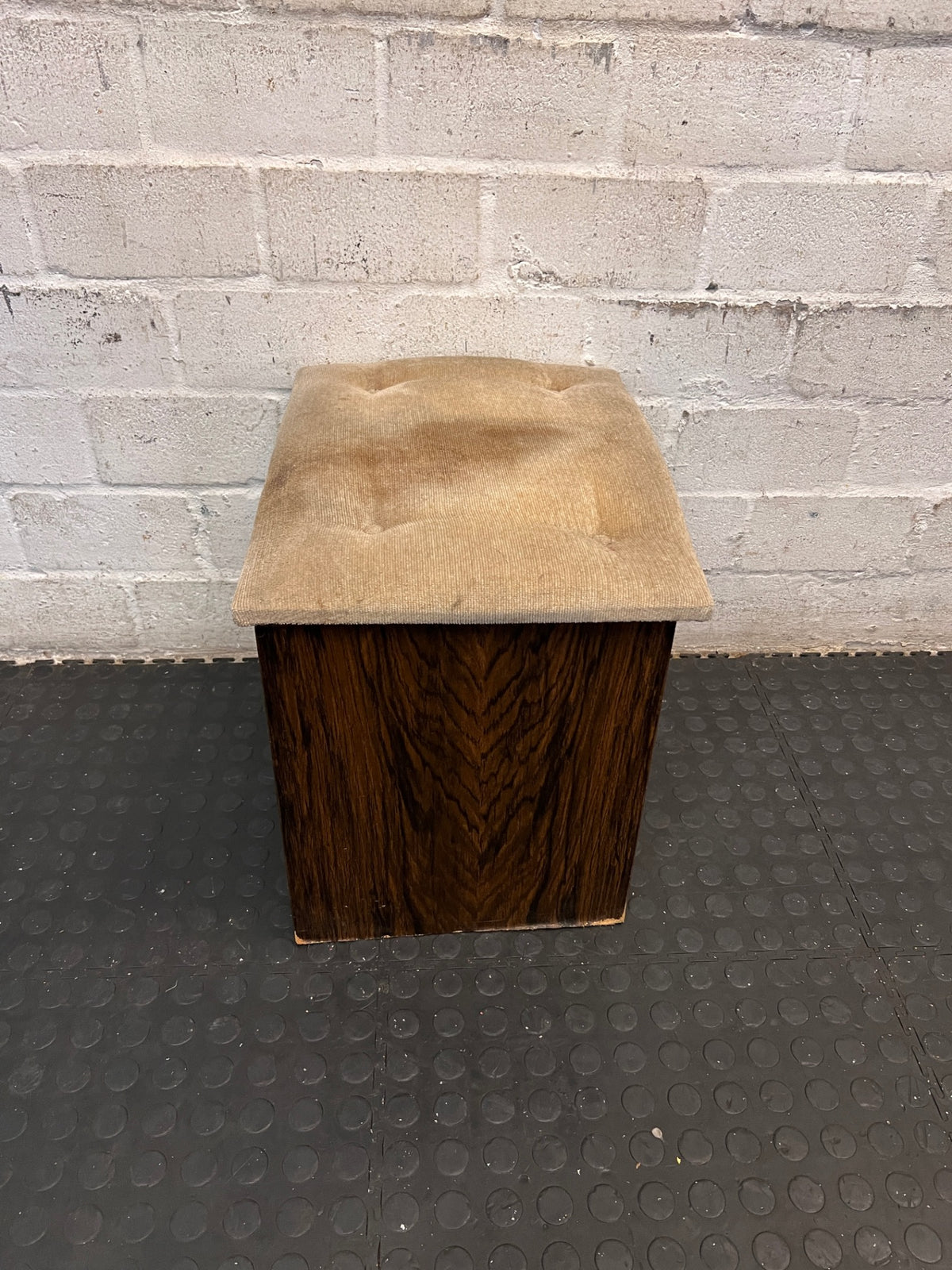 Tufted Corduroy Ottoman with Dark Wood Grain Finish – back view