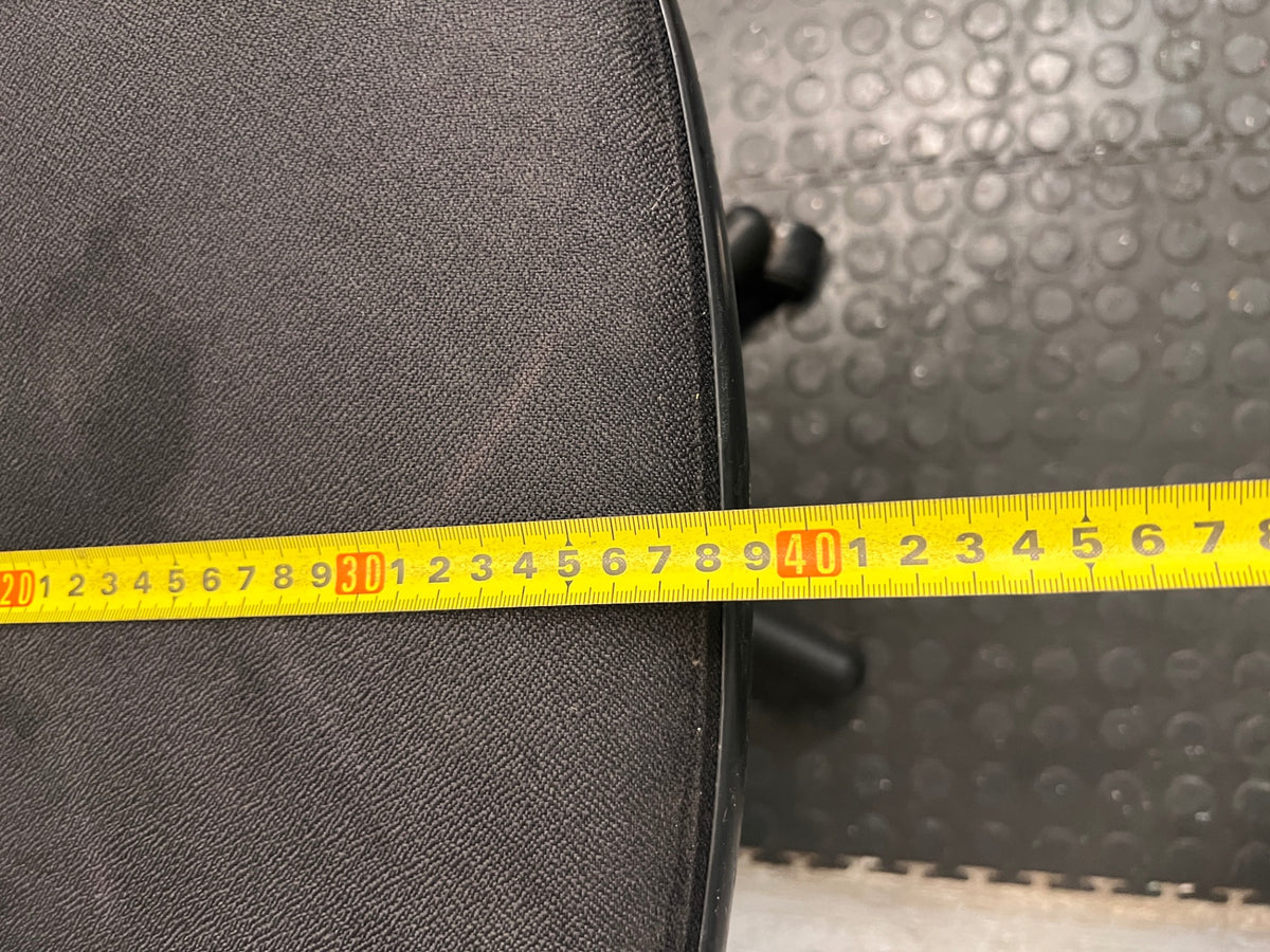 Black Fabric Typist Office Chair on Castors – width measurement