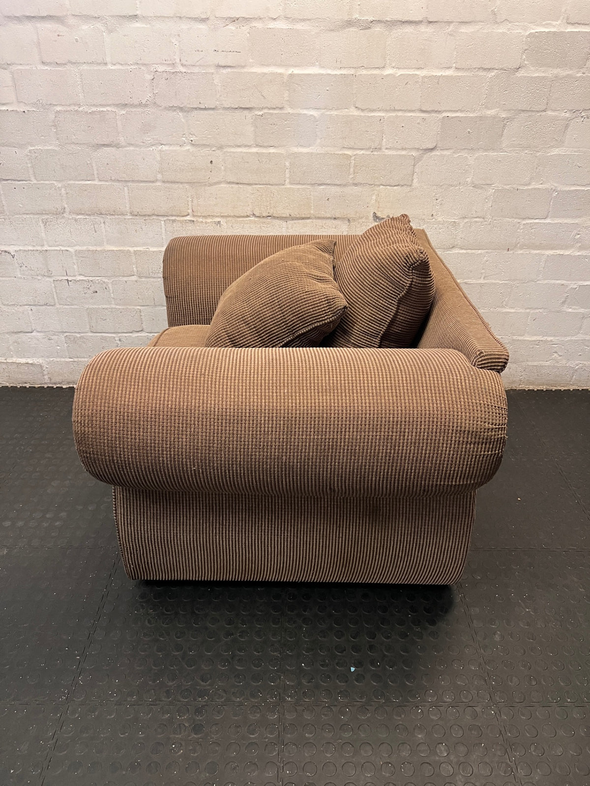 Brown Ribbed 1 Seater Couch with Scrolled Arms – side view