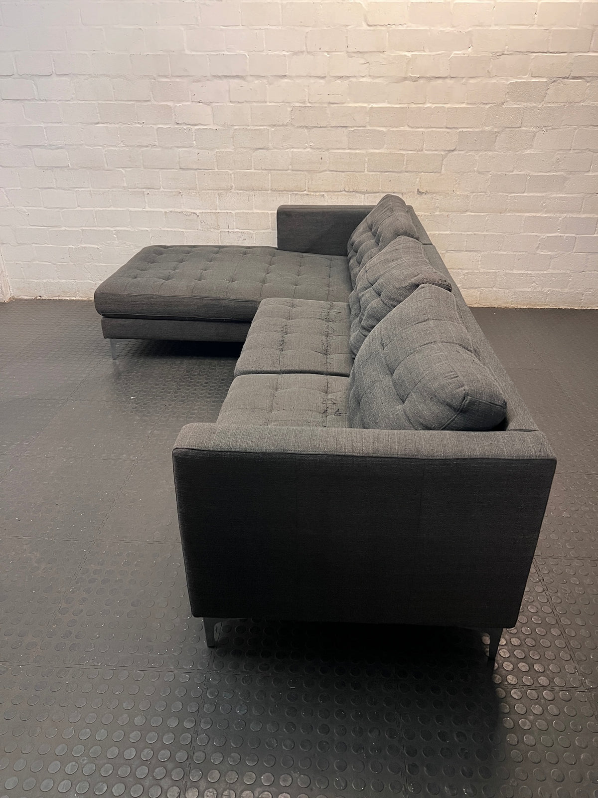 Grey Fabric L-Shape Sectional Couch with Metal Legs — Aged Grey Fabric; No Damage – condition detail