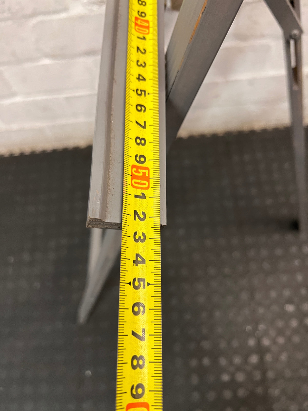 Grey Wooden Artist Display Easel — Well Used Finish – width measurement