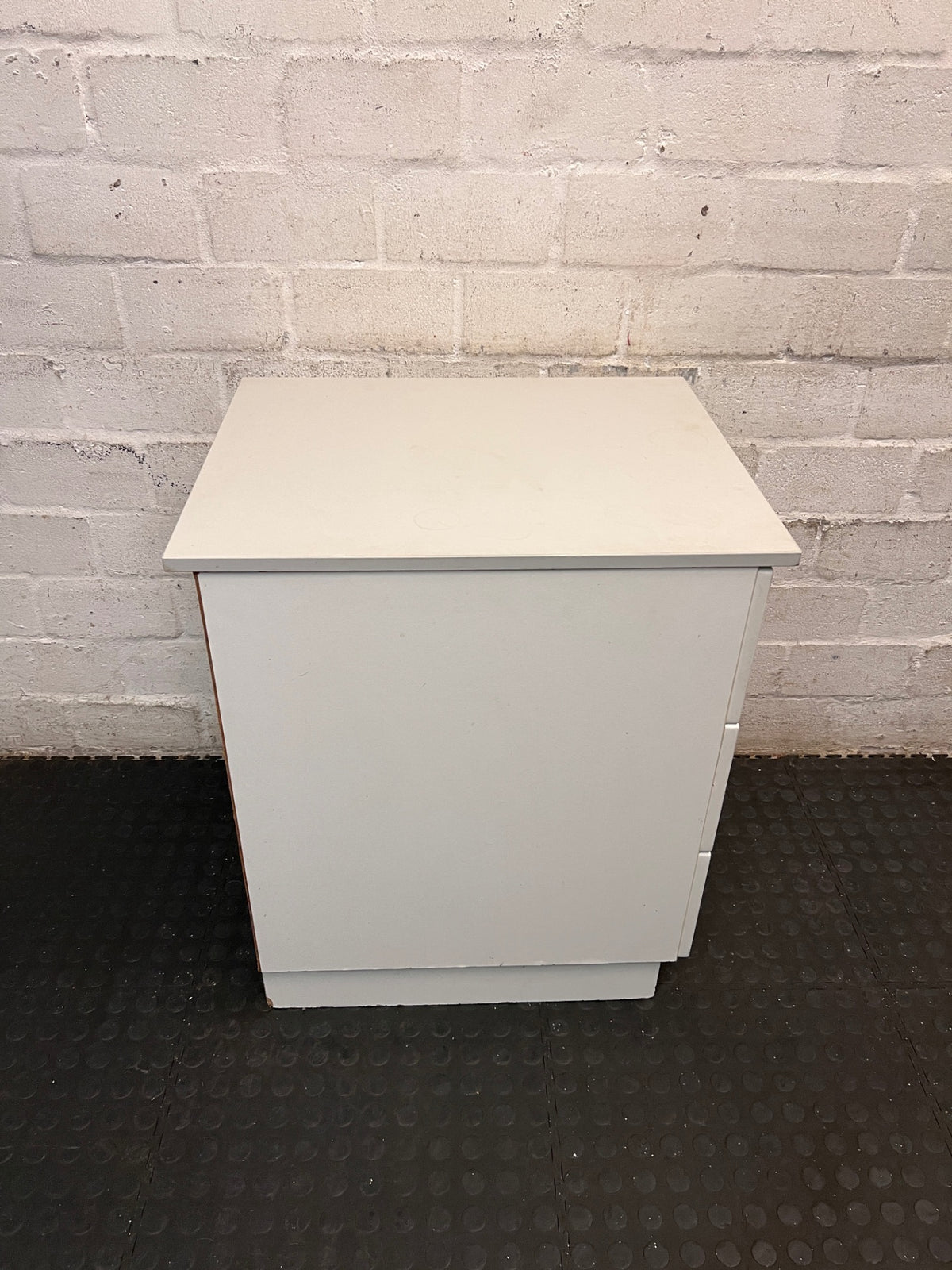 White 3-Drawer Bedside Table with Brass Handles — Fair Condition with Removable Top – top view