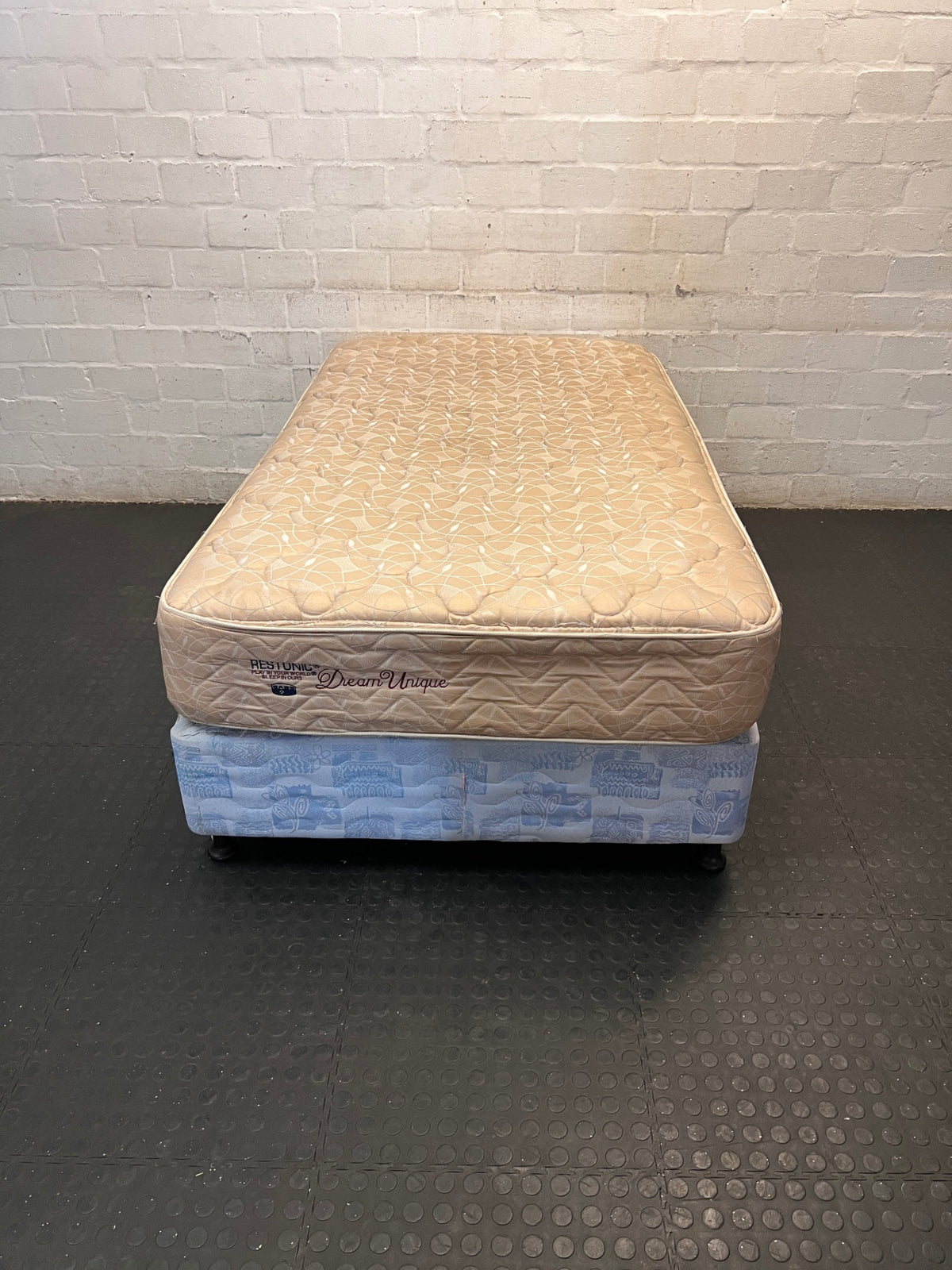 Restonic Dream Unique Three Quarter Base Set — Great Condition Bed and Mattress Set – main front view