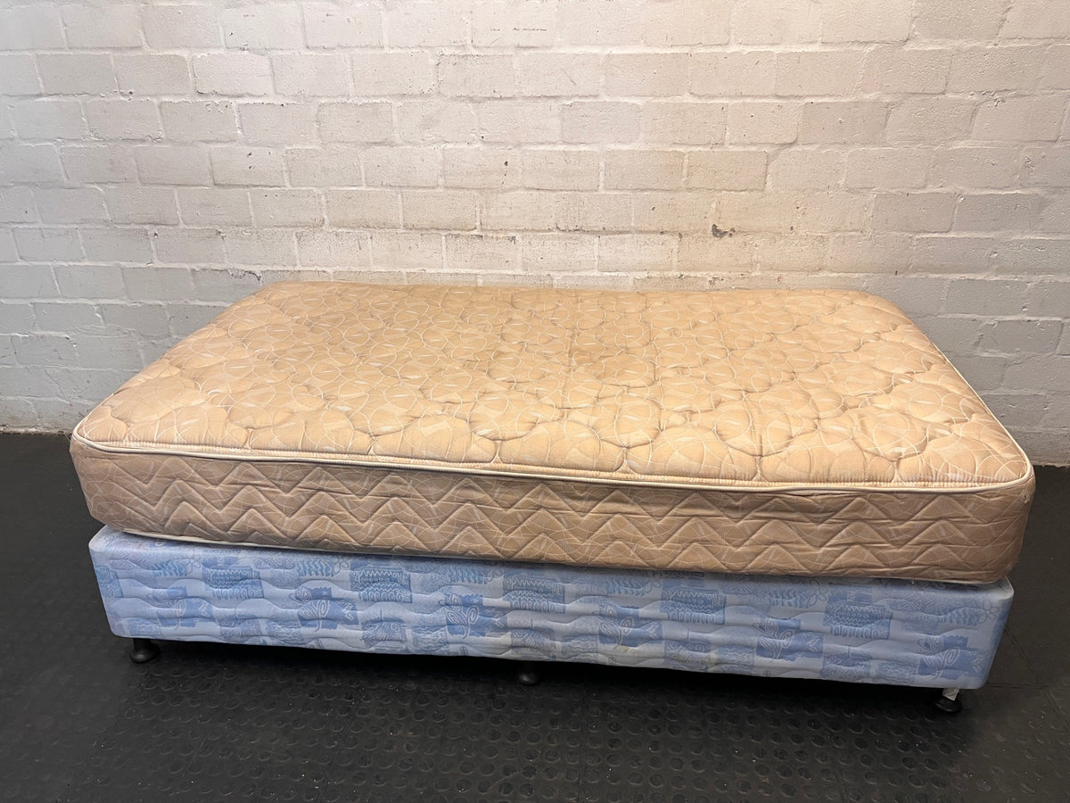 Restonic Dream Unique Three Quarter Base Set — Great Condition Bed and Mattress Set – side view