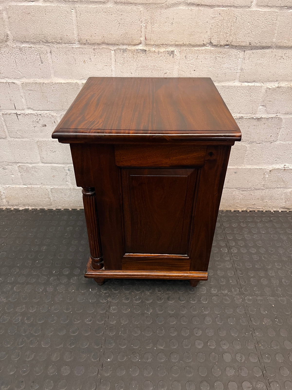 Classic Carved Wooden Side Table with 3 Drawers — Fair Used Condition – condition detail