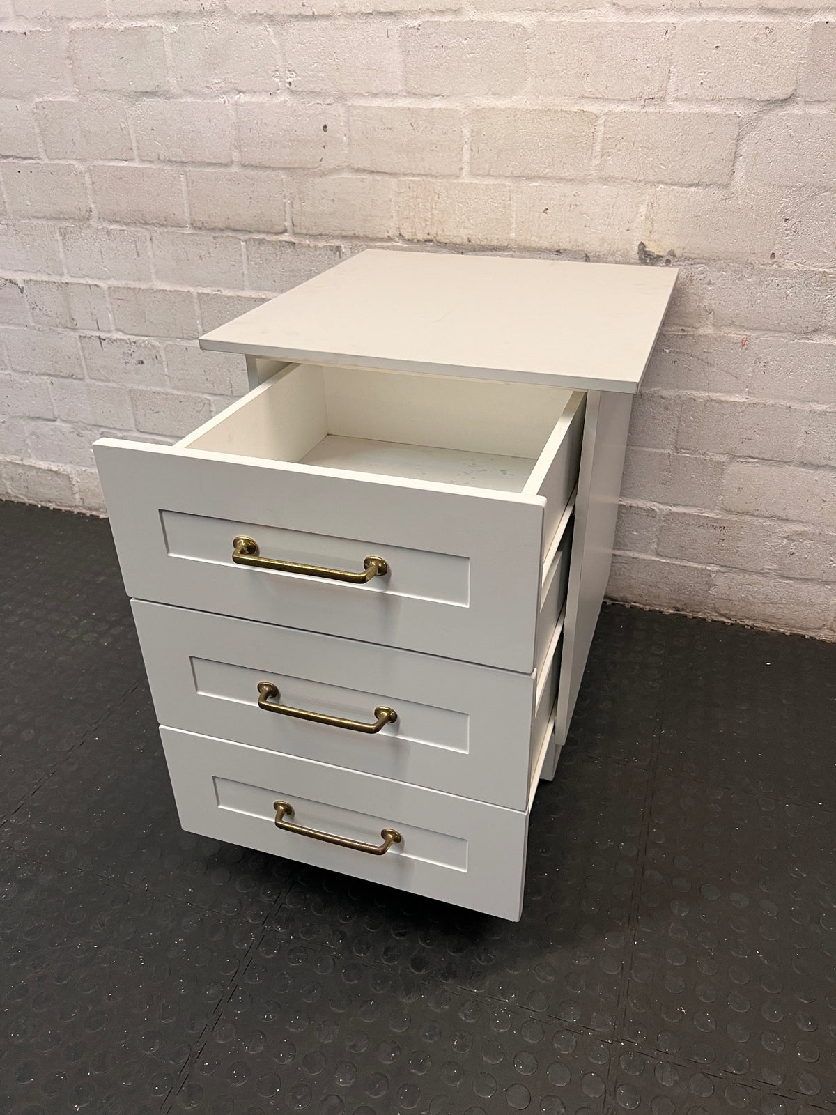 White 3-Drawer Bedside Table with Brass Handles – side view