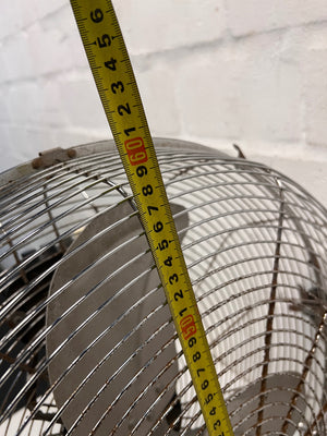 Russell Hobbs Silver Metal Floor Fan — Good Working Order with Surface Wear – depth measurement