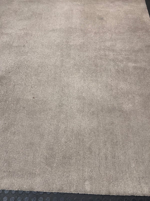 Neutral Beige Plush Area Rug (230cm x 160cm) – condition detail
