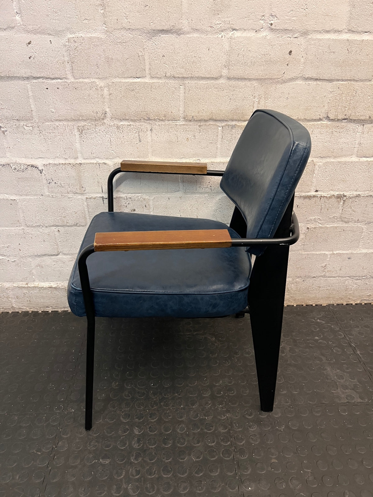 Coricraft Blue Upholstered Arm Chair with Steel Frame — Good Used Condition – condition detail