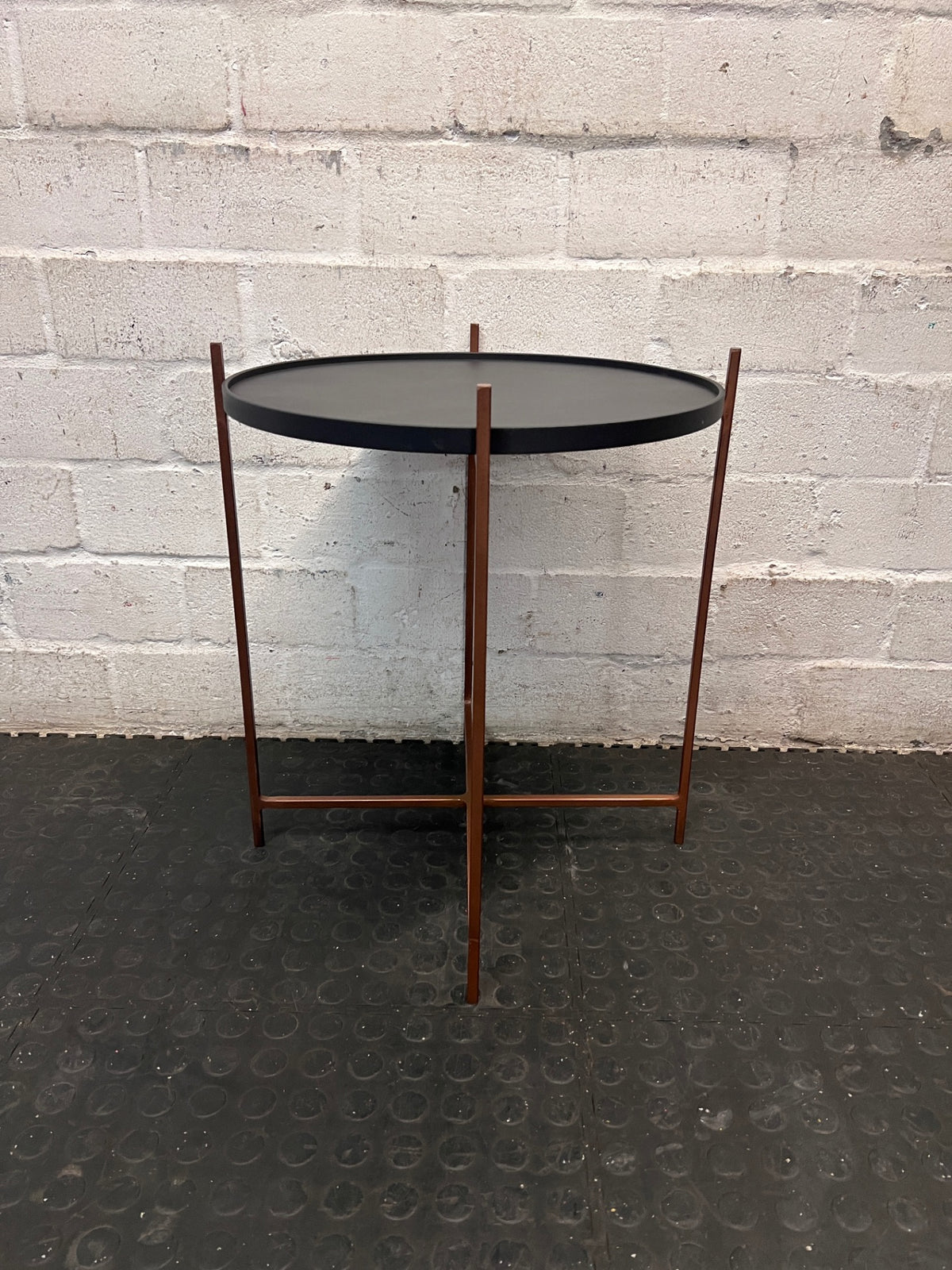 Coricraft Round Steel Side Table with Tray Top — Good Working Order – top view