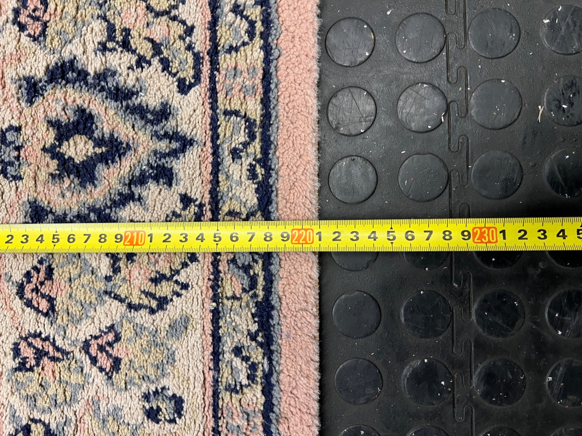 Pink Traditional Persian Style Medallion Rug — Fair Used Condition – height measurement